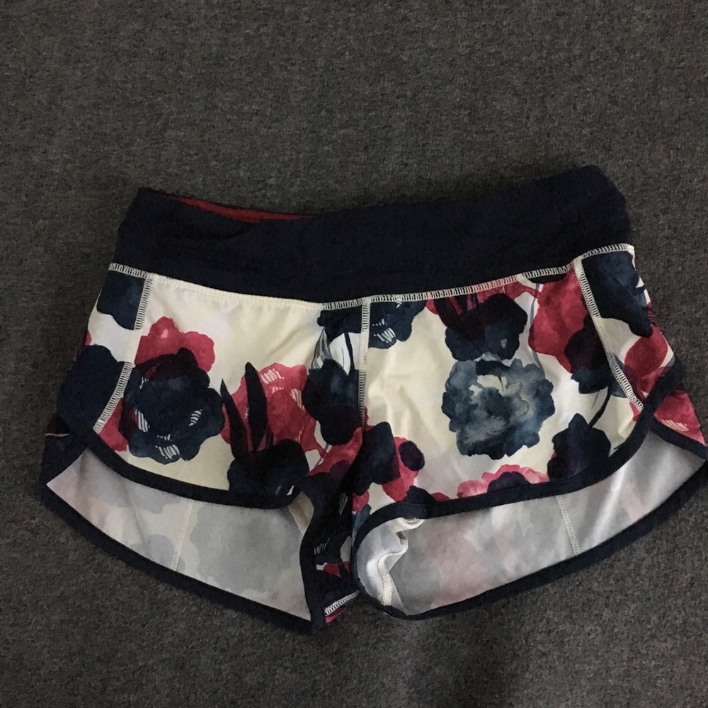 Lululemon shorts!